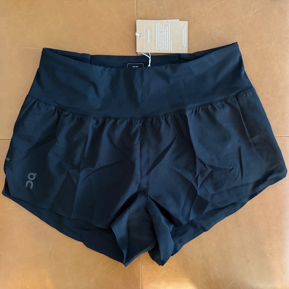 On Running Women's Racer Shorts - Black - Size M